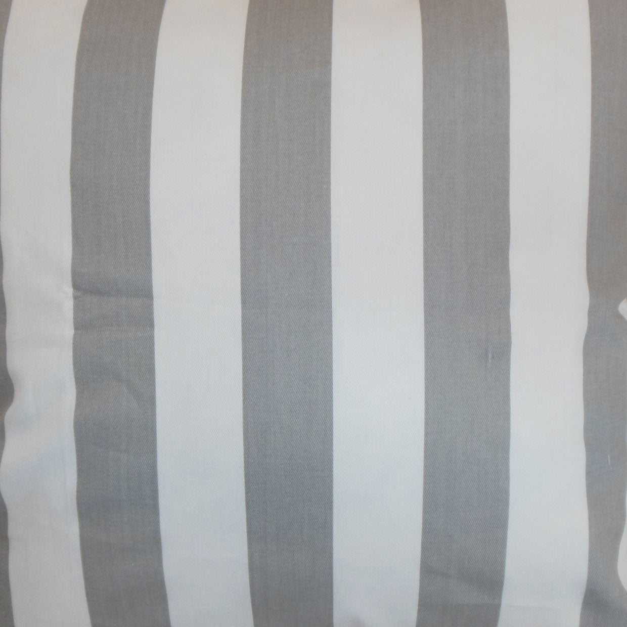 Ilaam Pillow Sham - Image 6